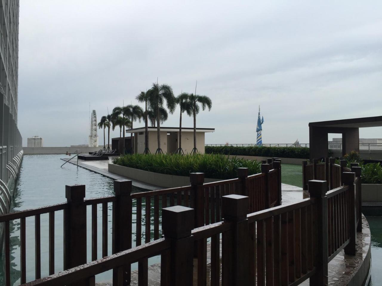 Breeze Residences Condotel Pasay Eksteriør billede
