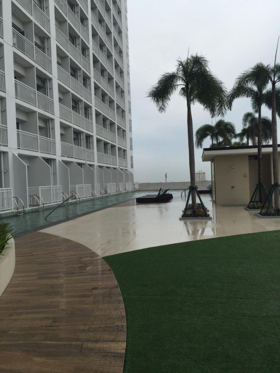 Breeze Residences Condotel Pasay Eksteriør billede